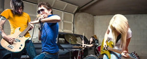 Garage Storage Solutions: Transform Your Space in 2025