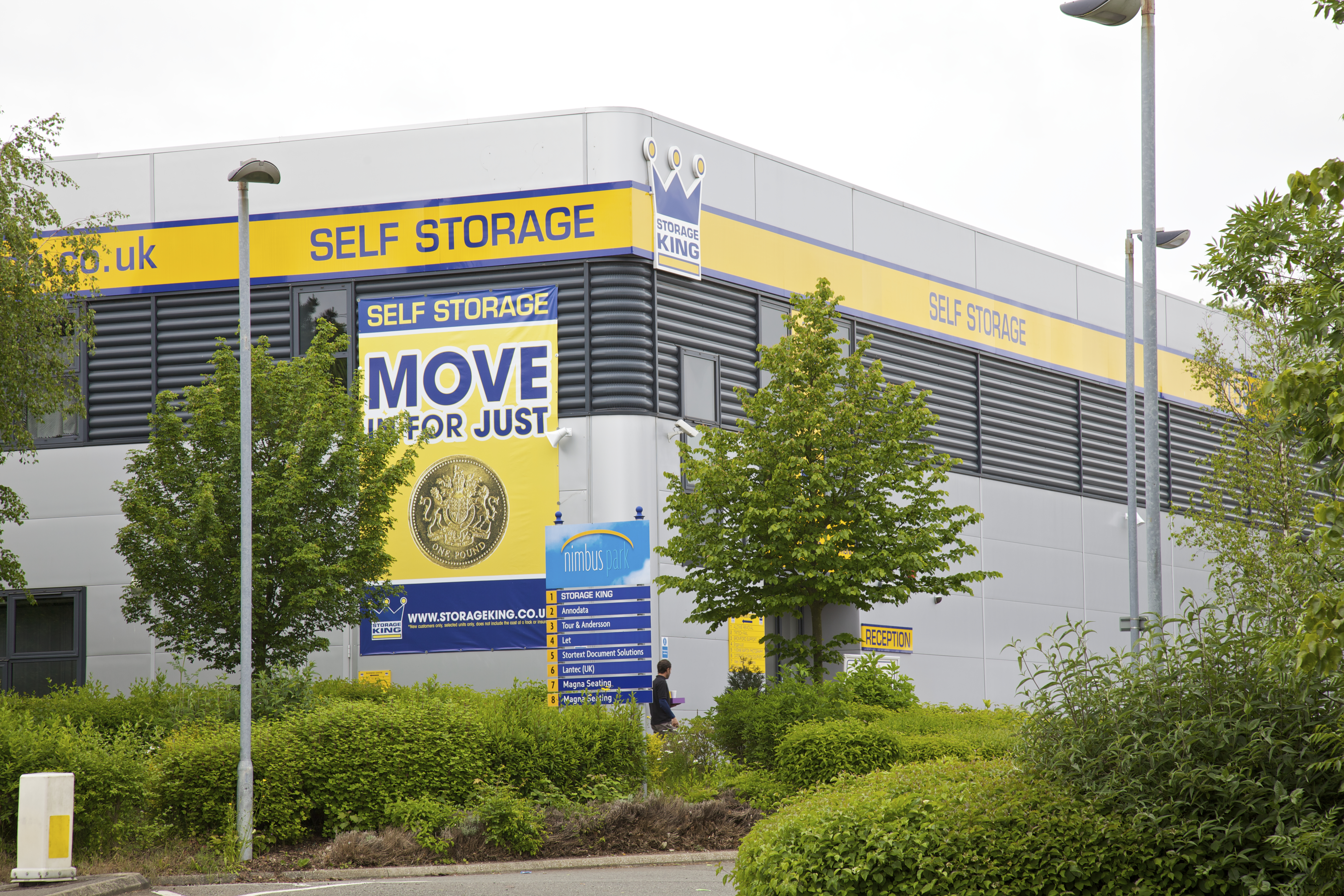 Self Storage Units in Luton & Dunstable 1st Month Only £1 Storage King