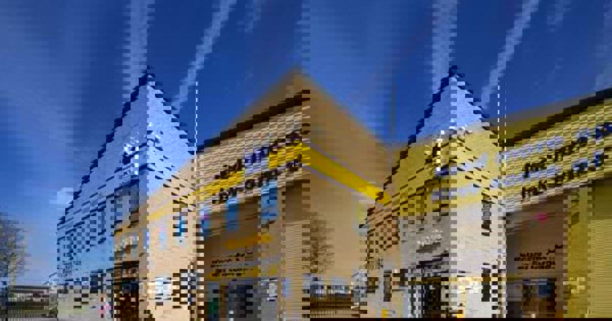 Storage King Cambridge Your Conveniently Located Storage Facility