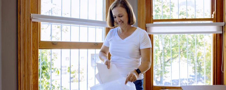Preparing documents for secure shredding