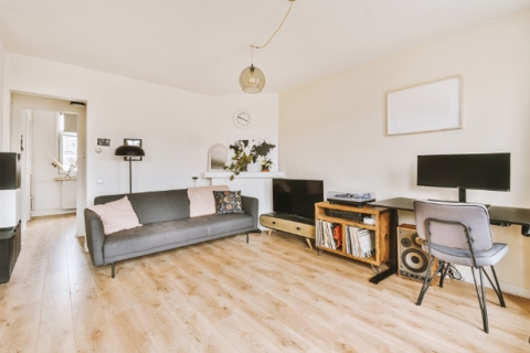 What Storage Unit Size for a 1-Bedroom Flat in Kent?