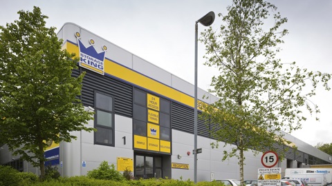 Store image for Luton-Dunstable