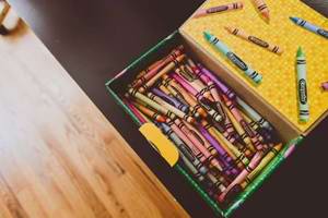 Tips to upcycle a cardboard box